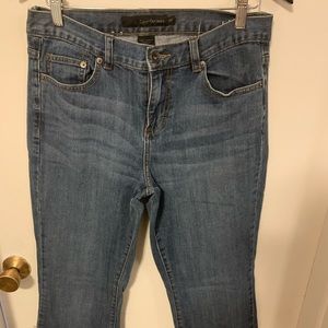 2/$15👖Calvin Klein flare leg denim wash jeans
